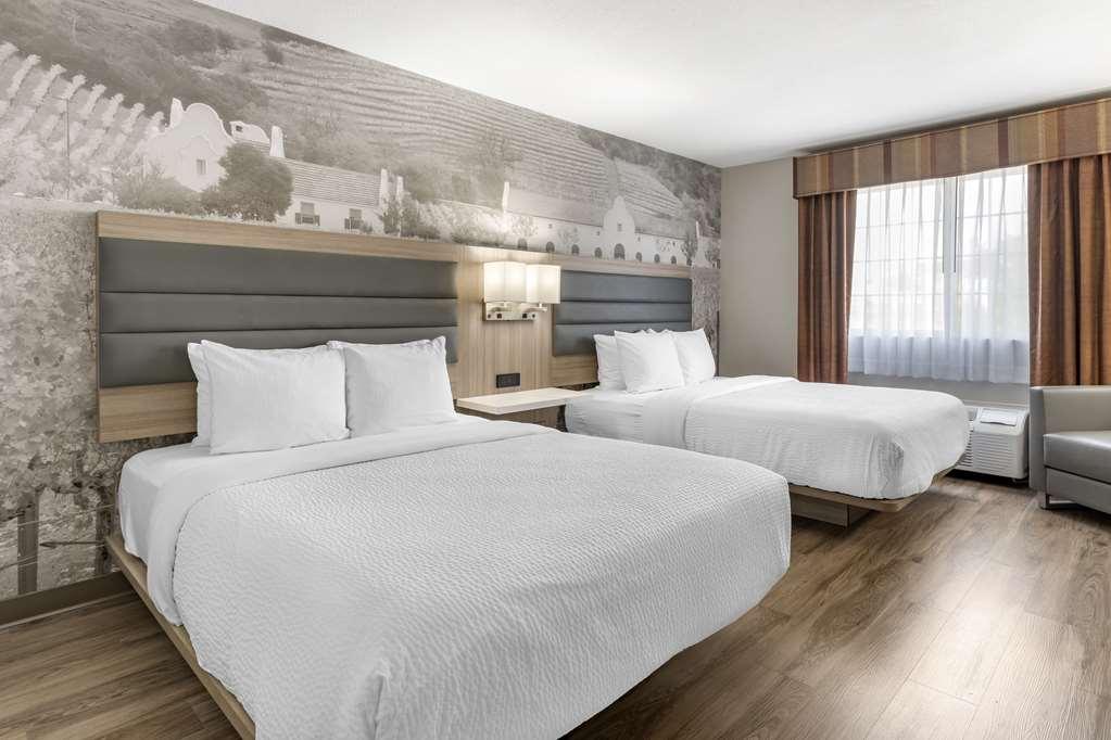 Best Western Plus Vineyard Inn Livermore Room photo