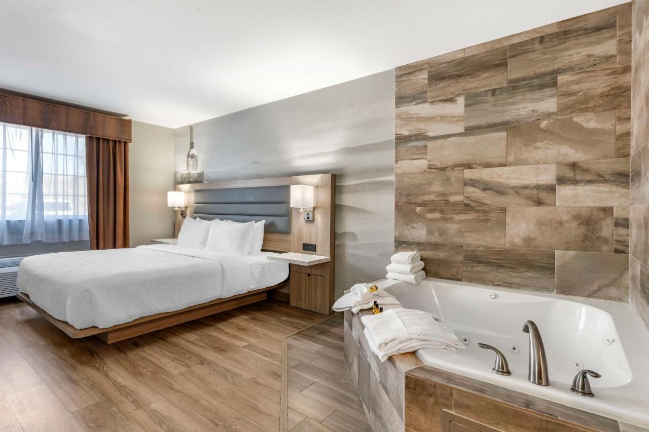 Best Western Plus Vineyard Inn Livermore Exterior photo