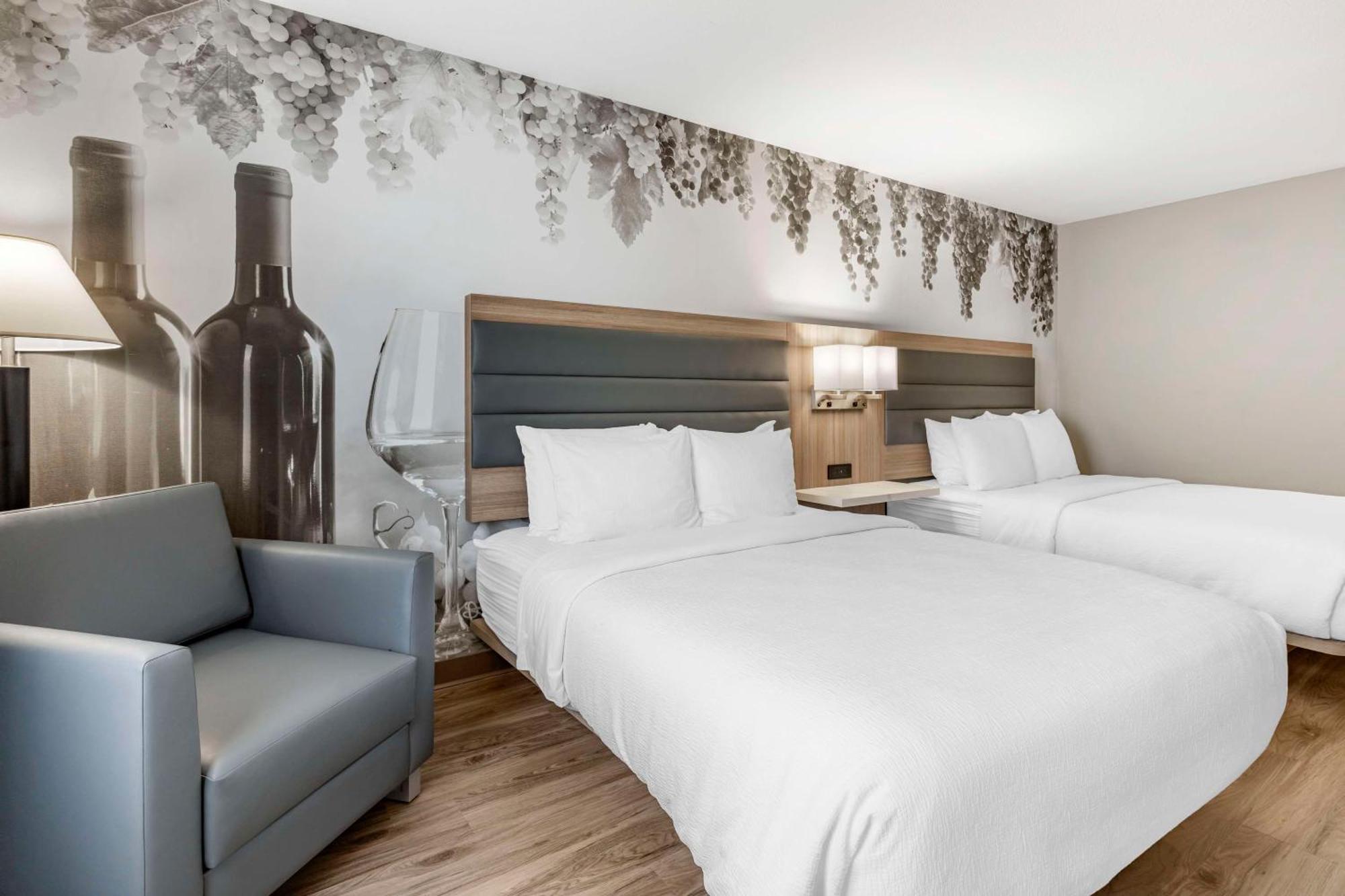 Best Western Plus Vineyard Inn Livermore Exterior photo