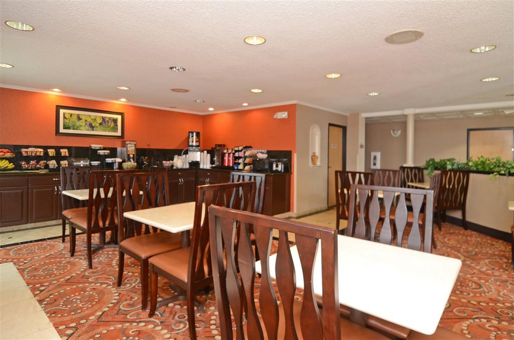 Best Western Plus Vineyard Inn Livermore Restaurant photo