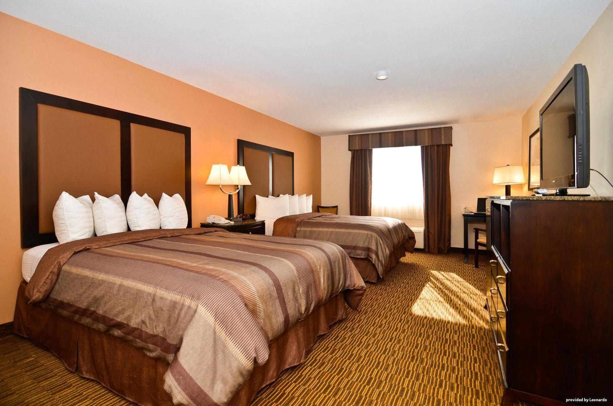 Best Western Plus Vineyard Inn Livermore Room photo