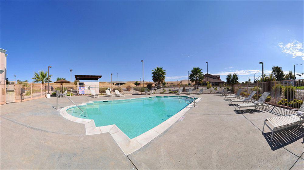 Best Western Plus Vineyard Inn Livermore Exterior photo